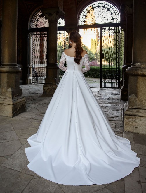https://elisebride.ro/images/stories/virtuemart/product/VWD_SN_27       (3).jpg